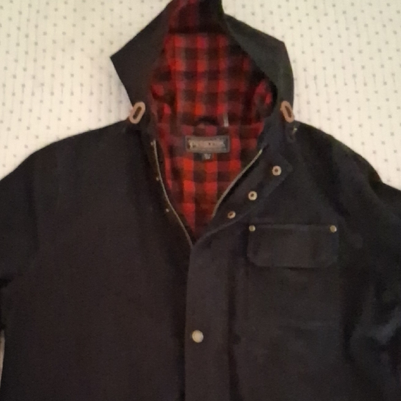 Pendleton Red and Black Plaid Shirt Jacket - Picture 2 of 8
